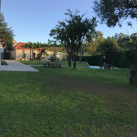 Prázdninový dům Holiday Calcada Do Giestal *